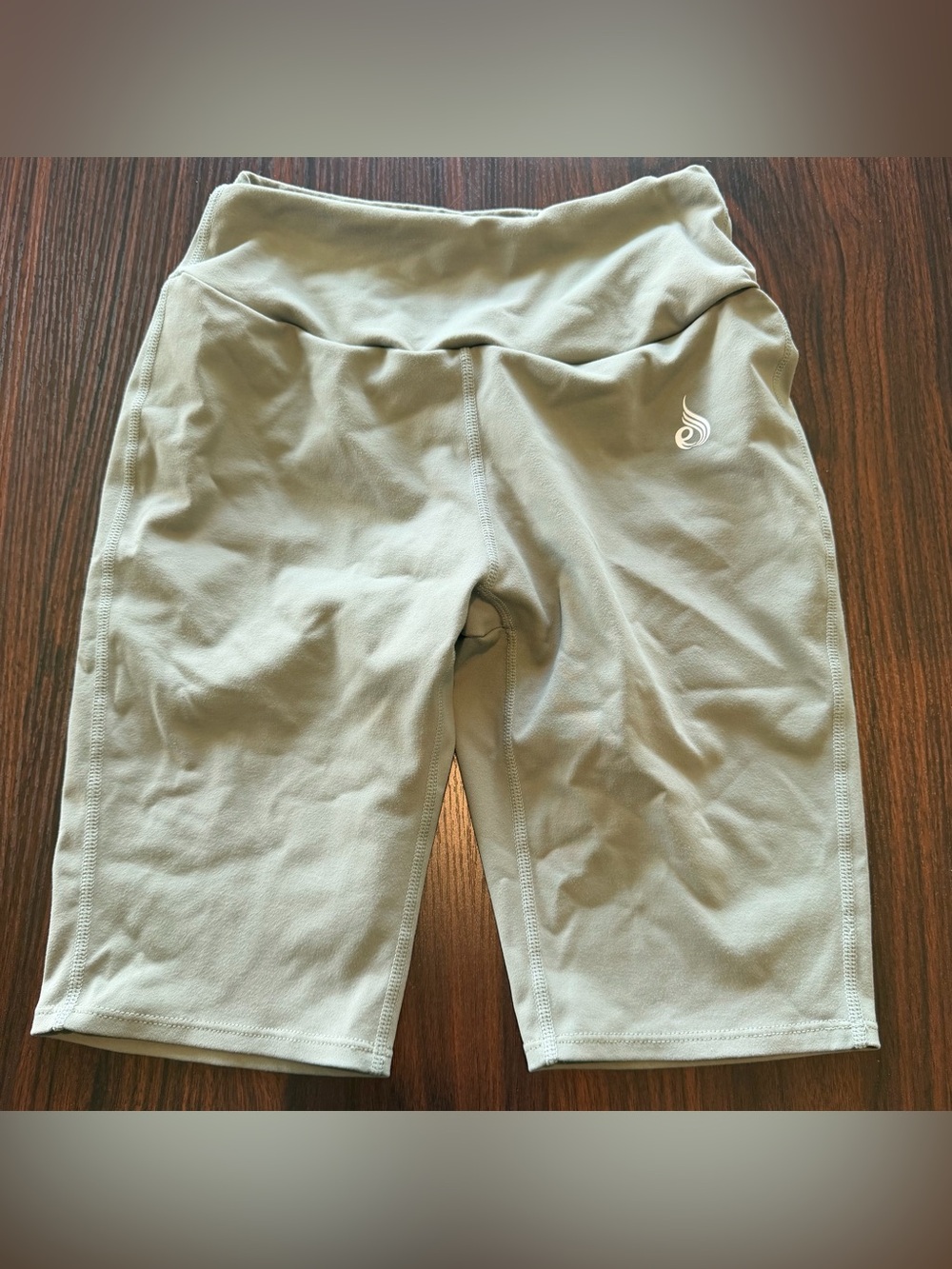 Ryderwear Women’s Sage Green Scrunch Booty High Waisted Bike Shorts Size S